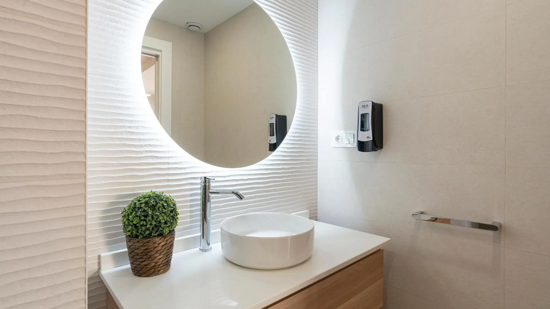 La Cala Beach By Ele Apartments La Cala Del Moral 0*,